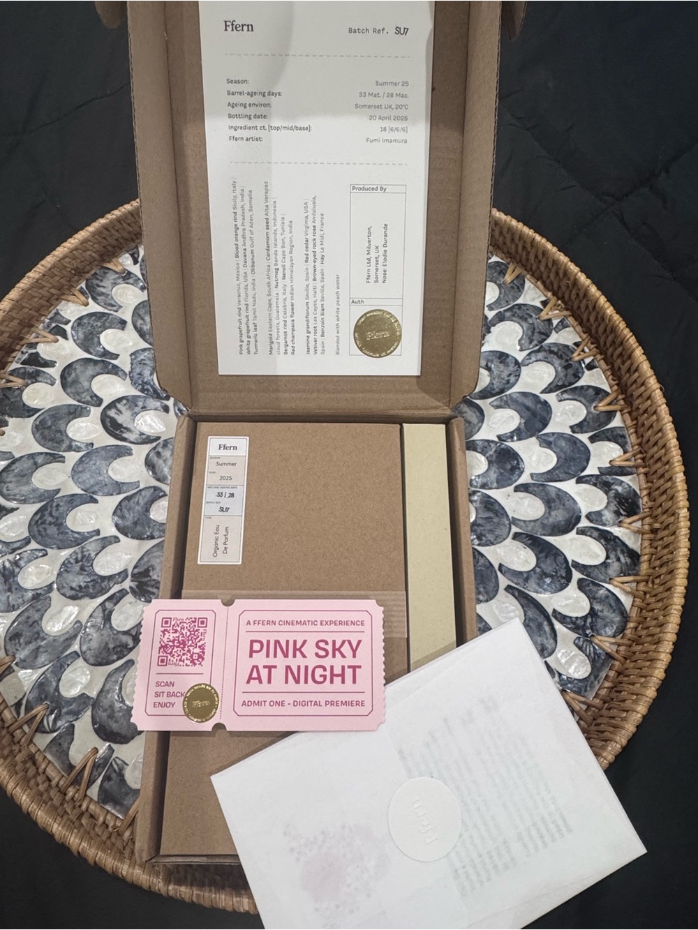 Spring 25 Pink Sky At Night Decorative Gift Box Complete Set - Pink Sealed Box